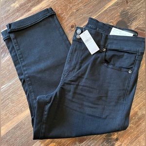 New!! American Eagle Black Artist Crop Jeans